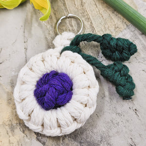 Macrame Daisy Keychain